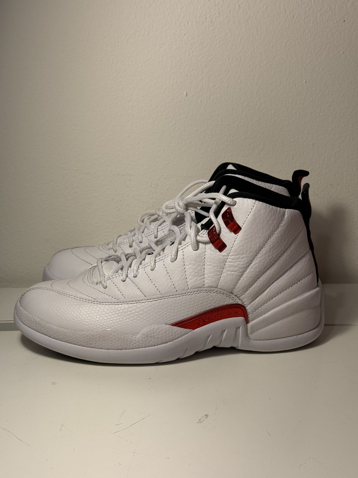 Jordan 12 Twist Size 7 Used