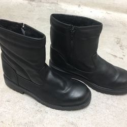 Totes Black Boots Size 7.5 Sking Snow Shoes