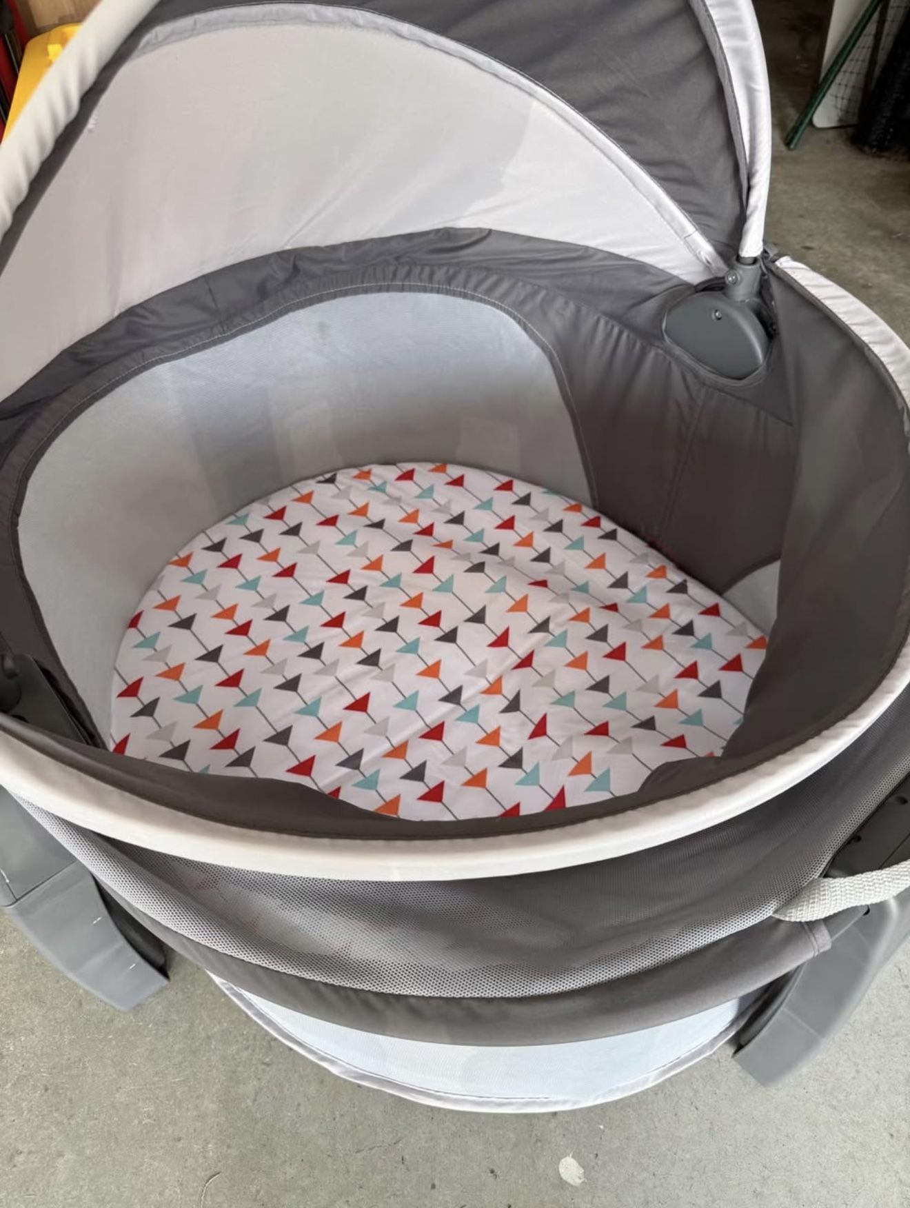 BABY TRAVEL DOME