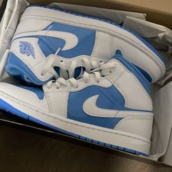 Jordan 1 Mid