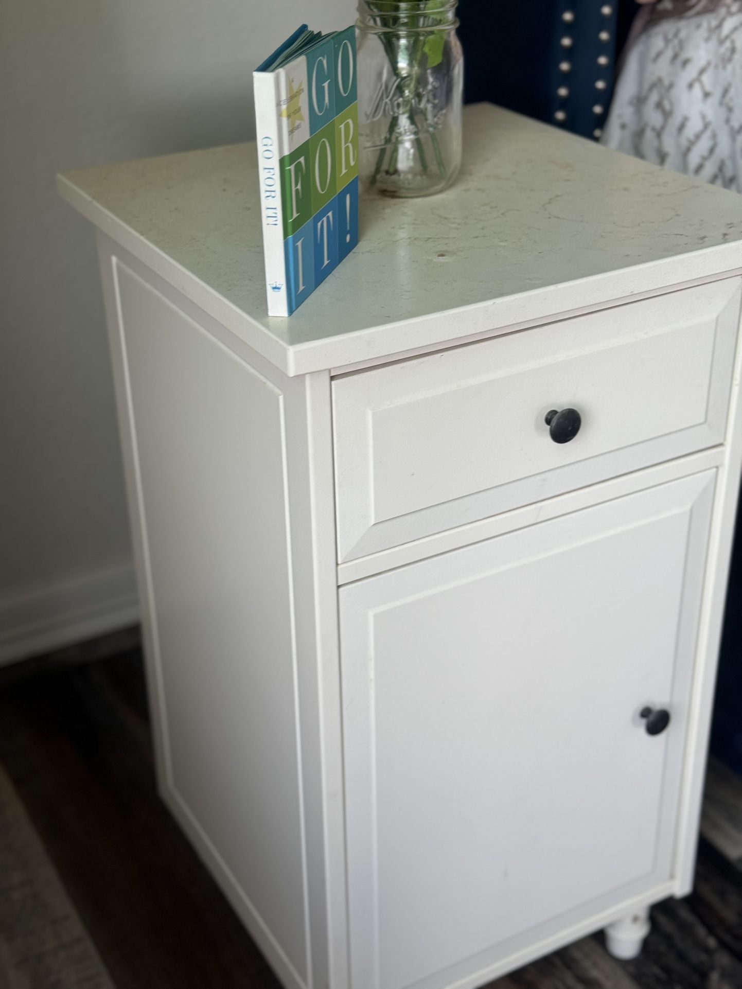 2 White Night Stands/End Tables