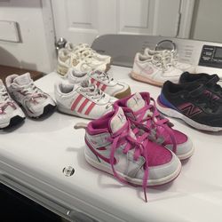 Lote de tenis para niña 7.5 y 8c