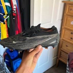 Phantoms ,elites Size 7/5 In Men’s .