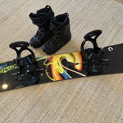 158 Burton Custom Snowboard and Bindings