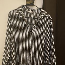 Black And White Casual Blouse Medium 