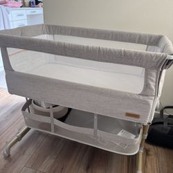 Bedside Bassinet 