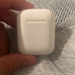 AirPods Gen 1 Used For 70 Bucks 