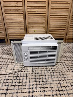 5,100 BTU Air Conditioner