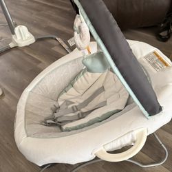 Graco Baby Swing 