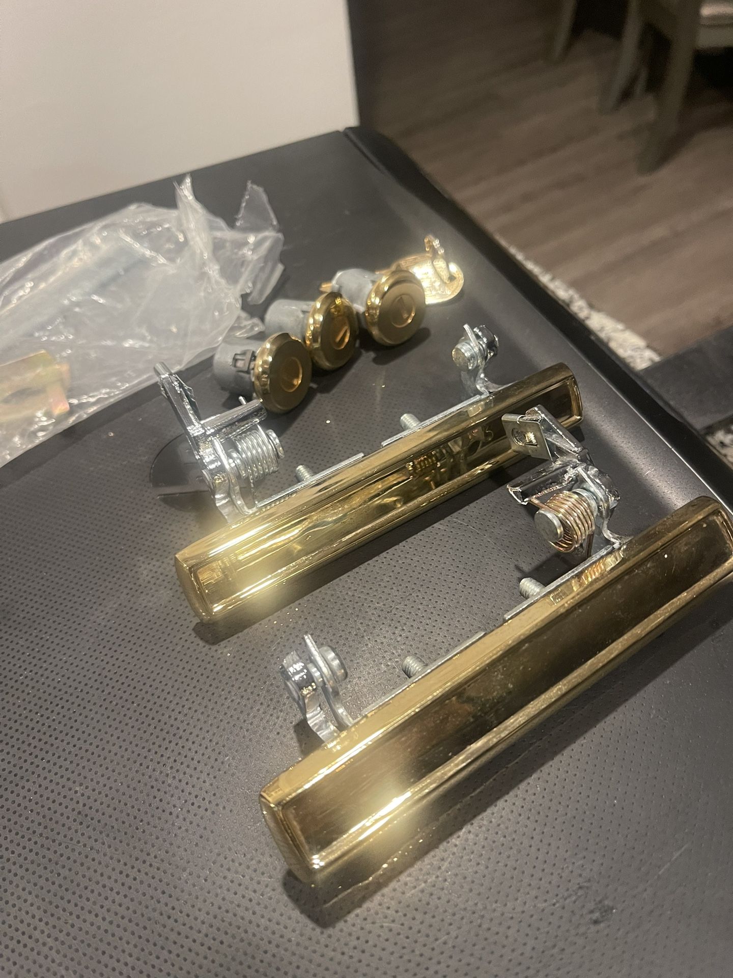 Gold Handles For G Body Cutlass , Regal Or Monte Carlo 