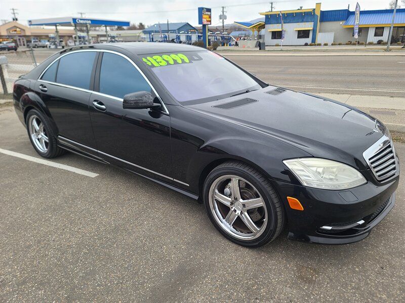 2010 Mercedes-Benz S 550