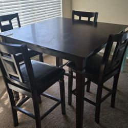 Dining Table With Chairs