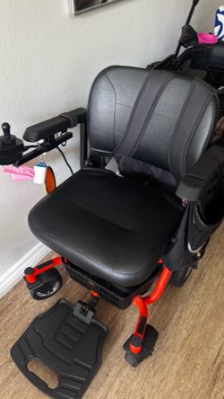 Golden Technologies LiteRider Envy Power Wheelchair – GP162
