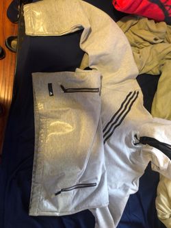 Adidas pullover