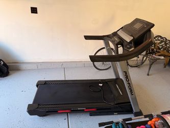 ProForm Carbon T7 Folding Treadmill – $400