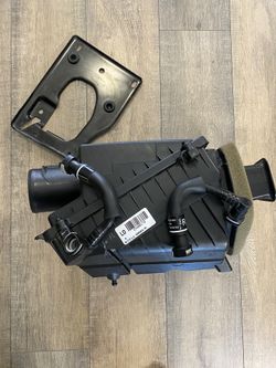 Air Filter And Housing Assembly Located In Visalia Ca