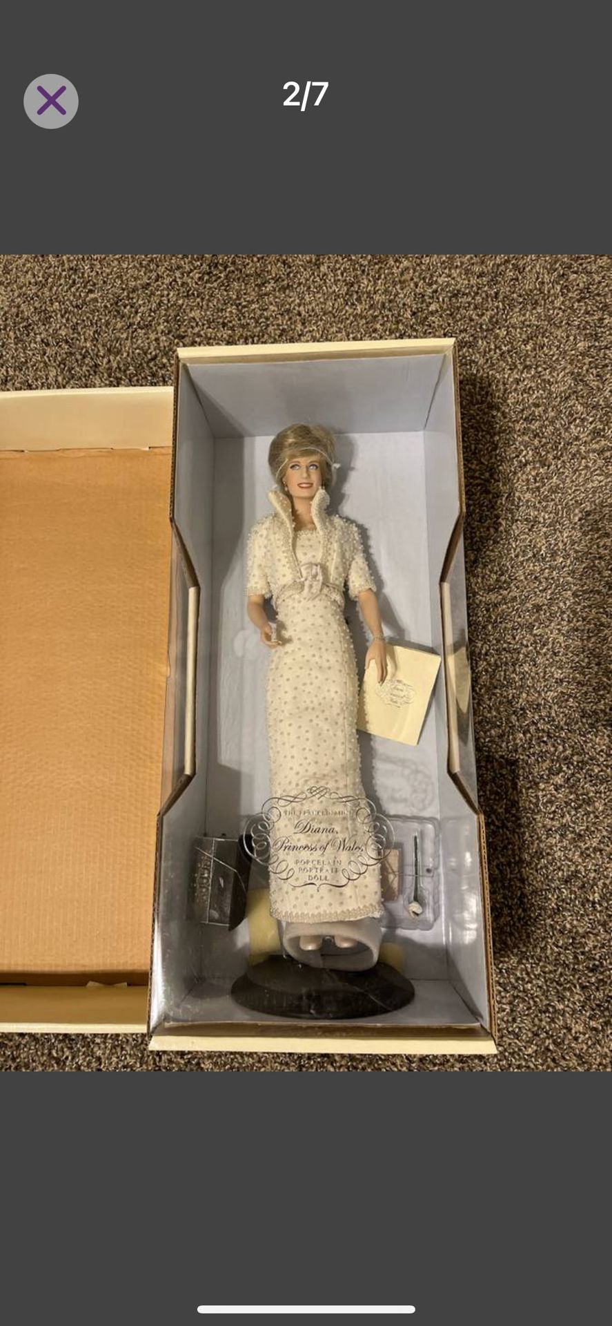 Princess Diana of Wales Franklin Mint Porcelain Portrait Doll
