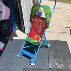 Umbrella Stroller Like New 