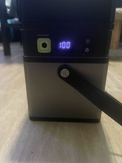 100 Watt Portable Power Station