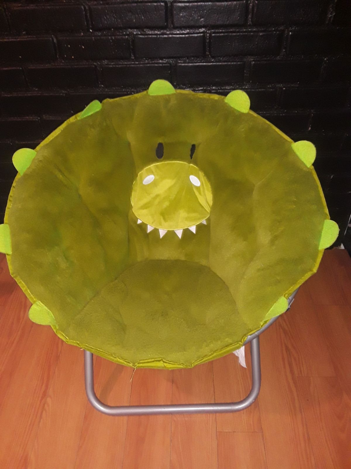 Child’s Saucer Chair