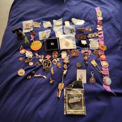 Assorted Pennents/Pins/Collectable Memoroabilia