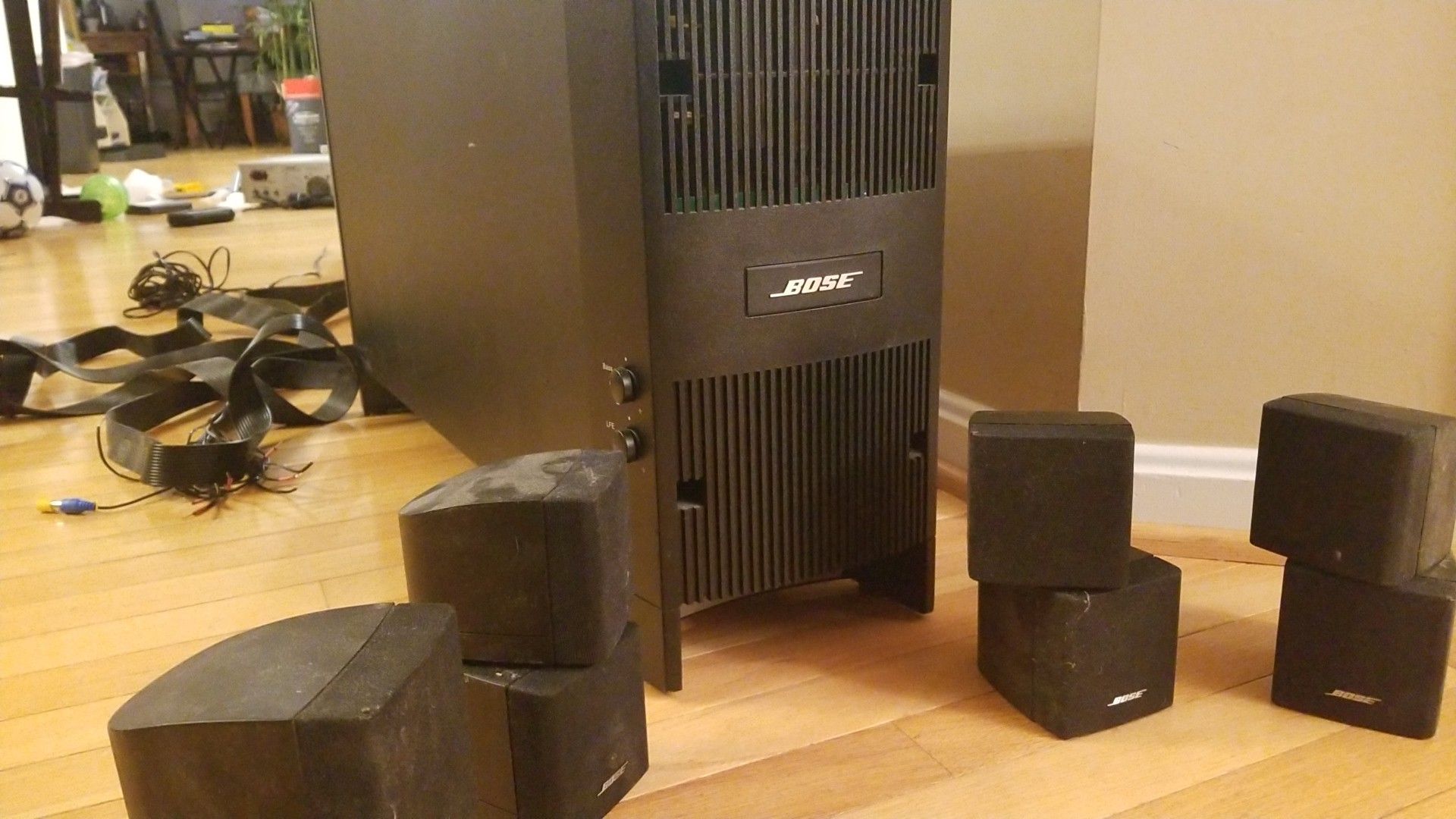 Bose Accoustimass 16 series II