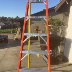 8ft Lean Safe Ladder 