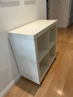 IKEA KALLAX with wheels | 30“ x 30“
