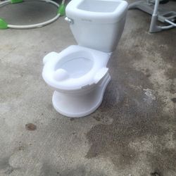 Baby Potty Trainging