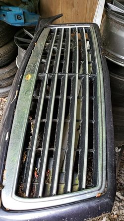 Mercedes hood with grille