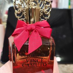 Vince camuto