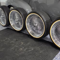 22x8 wire wheels vouge tires