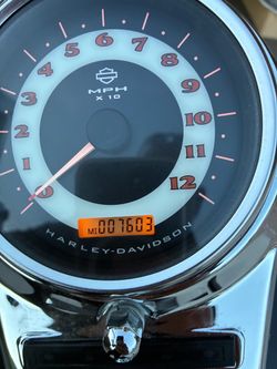 2005 soft tail 7800 original miles