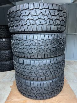 Set of Takeoff Ironman All Country AT-X (35x12.5r20)