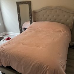  Full Size Bed Frame And Mirror  