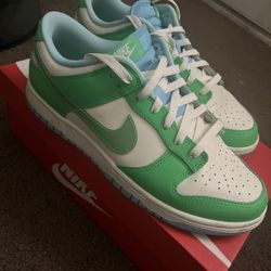 Nike Kinda New Release Edition 