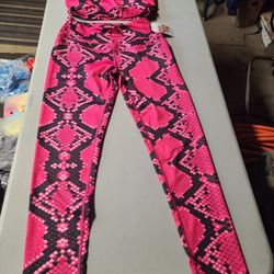 Women's Size Large Clothes 