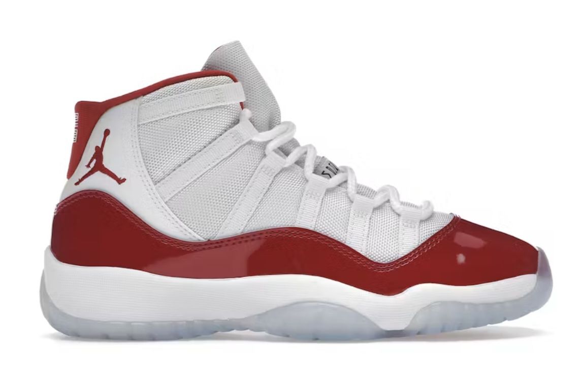 Nike Air Jordan 11 Cherry Size 5 Youth 