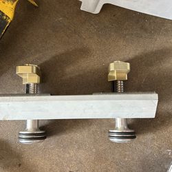 Edge Adjuster