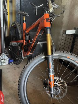Santa Cruz Nomad