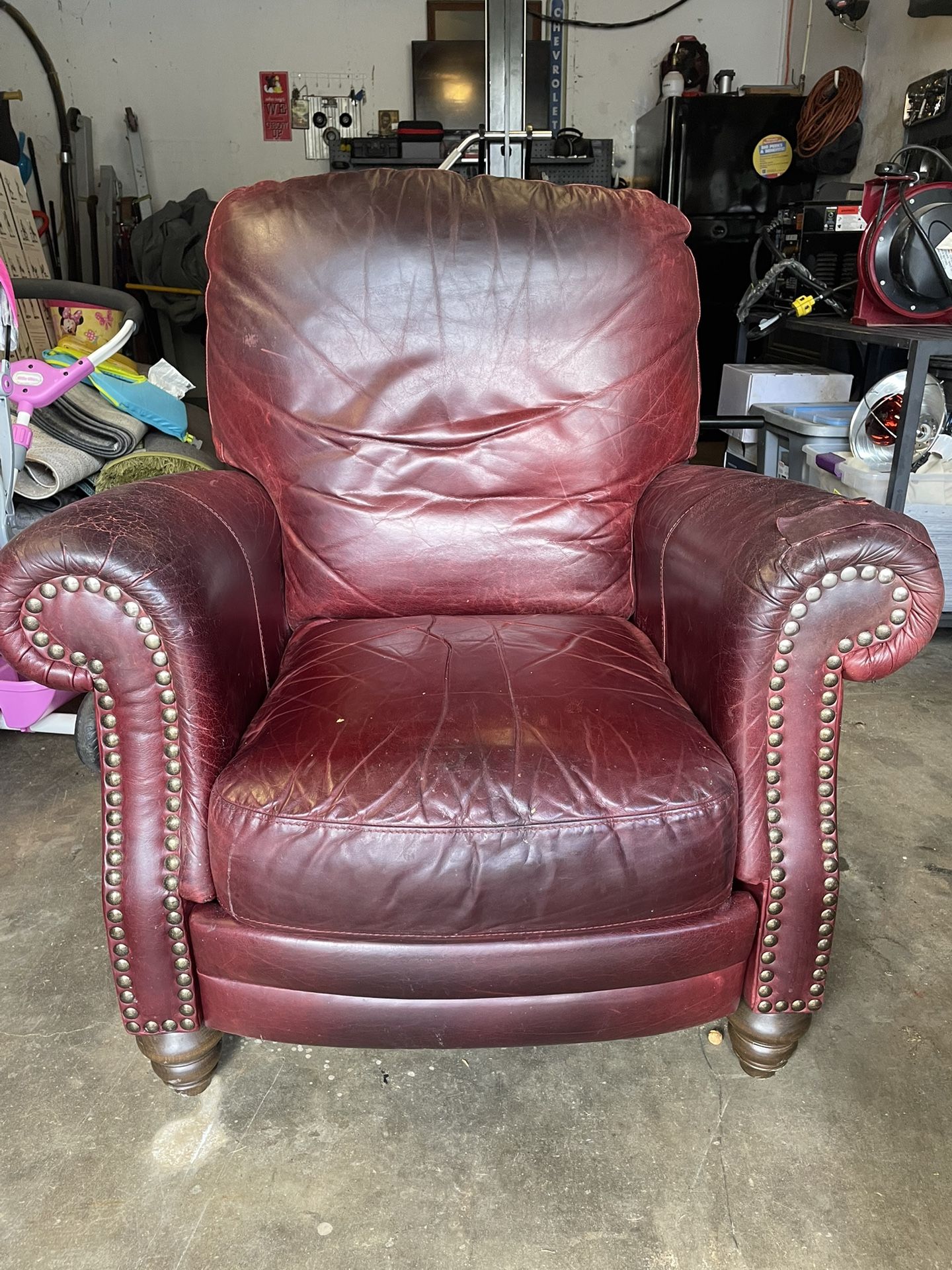 Recliner $120