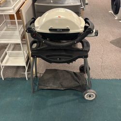 Weber Q Series Portable Gas Grill 