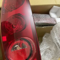 2007 GMC taillights Left & Right 