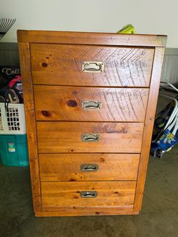 Rustic Wood 5 Drawer Chest of Drawers