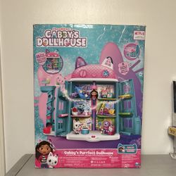 Gabby’s Purrfect Dollhouse