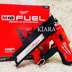 MILWAUKEE 21° Framing Nailer M18 FUEL 