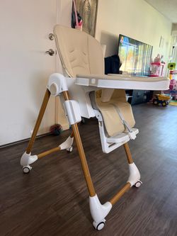 Baby High Chair with Wheels and Tray