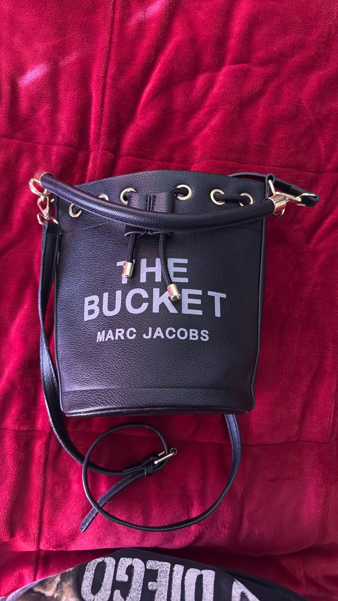 Marc Jacob's The Bucket Bag Crossbody