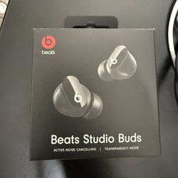 Beats Studio Buds