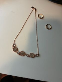 Necklace & 2 rings